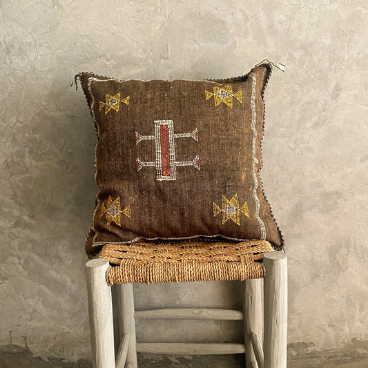 Dark brown Sabra Cushion